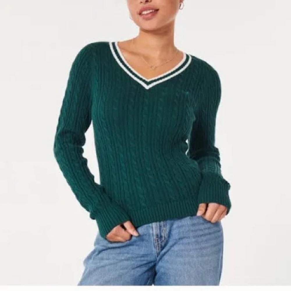 HOLLISTER Green V-neck Cable sweater long sleeve X-SMALL - Picture 1 of 8